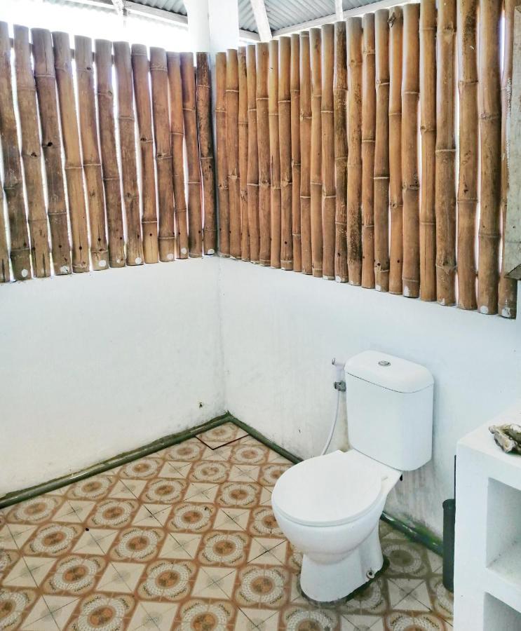 Lambo Homestay Waikabubak Ngoại thất bức ảnh