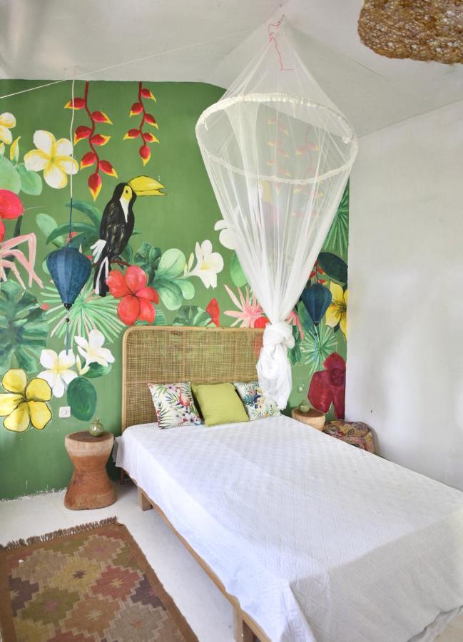 Lambo Homestay Waikabubak Ngoại thất bức ảnh